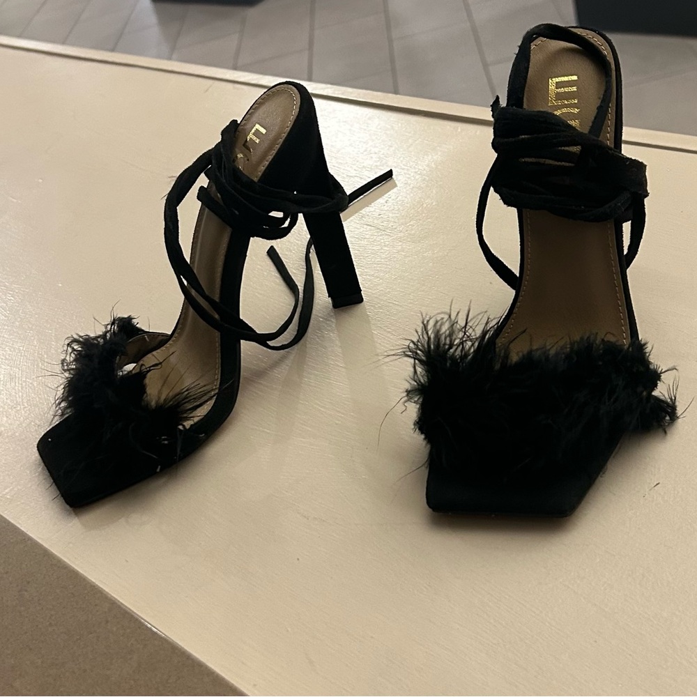 Heels Black Feathered Strap Heels Size UK 5! EGO - Picture 8 of 9